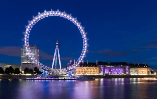 London Eye at Dawn - Stunning View of the City